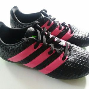 Adidas Youth Size 12 Soccer Cleats Black Pink